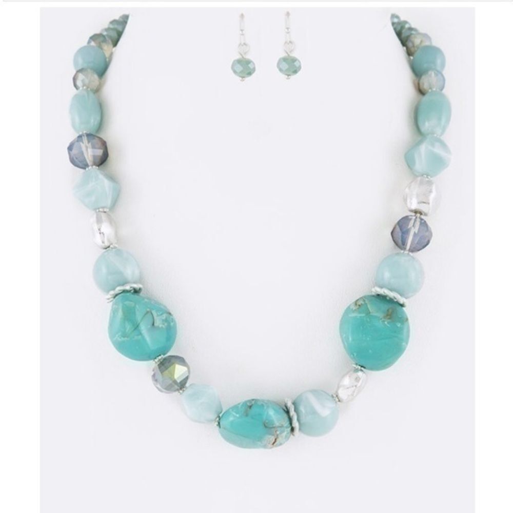 Pebble Bead Collar Necklace